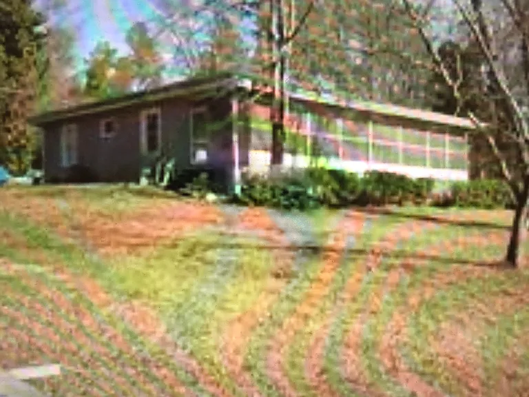5221 Green Cove waterfront 4BR/2BA house and pier in Lake Wylie, SC FSBO for $899,000.