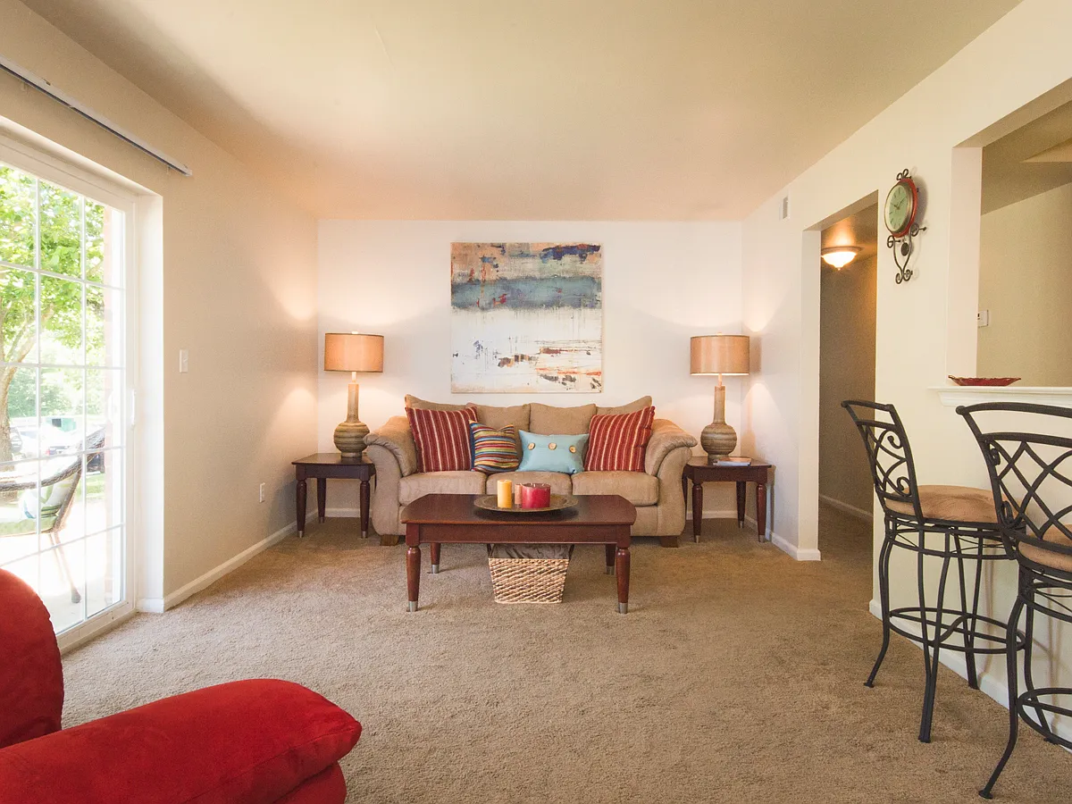 Salem Wood Apartments — Photo 3
