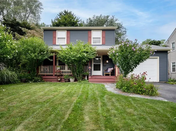102 Montclair Dr, Rochester, NY 14617