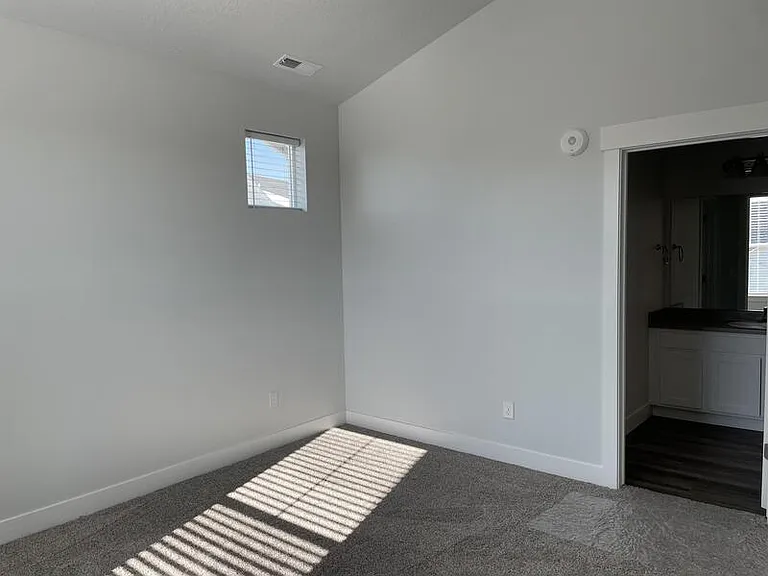 302 W 435 N #1 — Photo 20