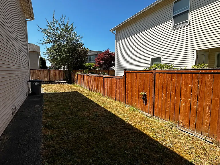 9410 185th Street Ct E — Photo 28