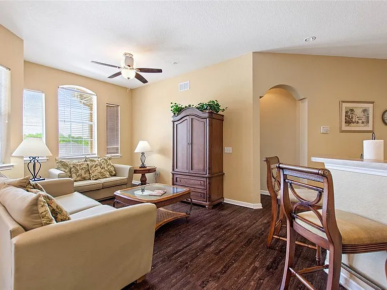 206 Terrace Ridge Cir #206 — Photo 12
