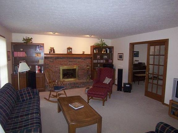 2nd image of 2983 Progress Park Dr