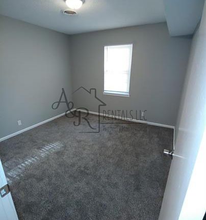 5th image of 1905 S Elm St #7