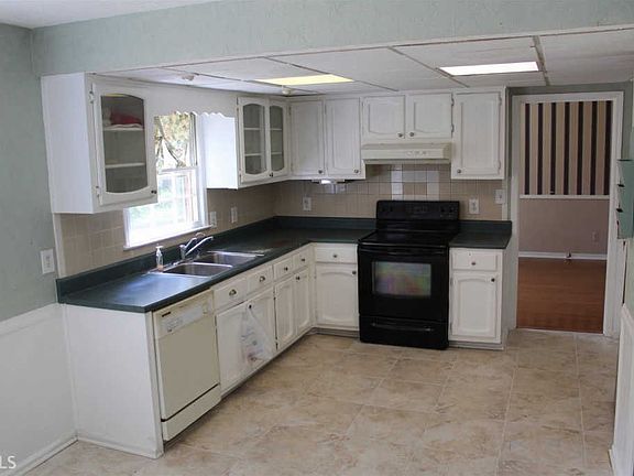 3rd image of 4016 Timberlane Trl