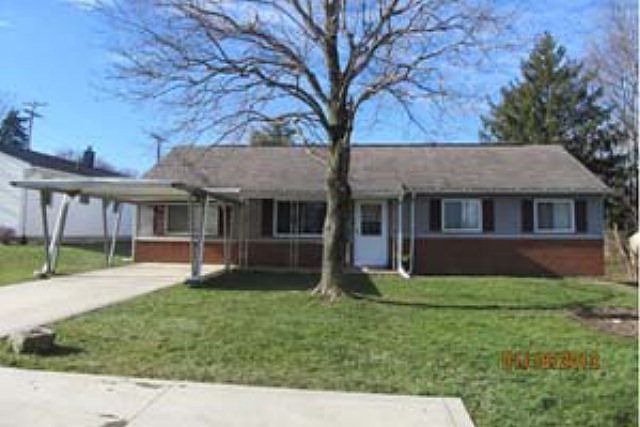 1st image of 1321 Circle Dr E