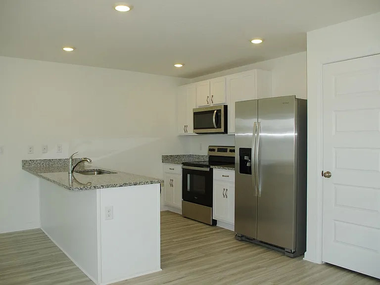 22396 Aleutian Ave — Photo 5