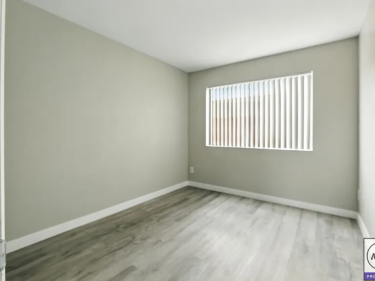 Avante Pointe — Photo 36