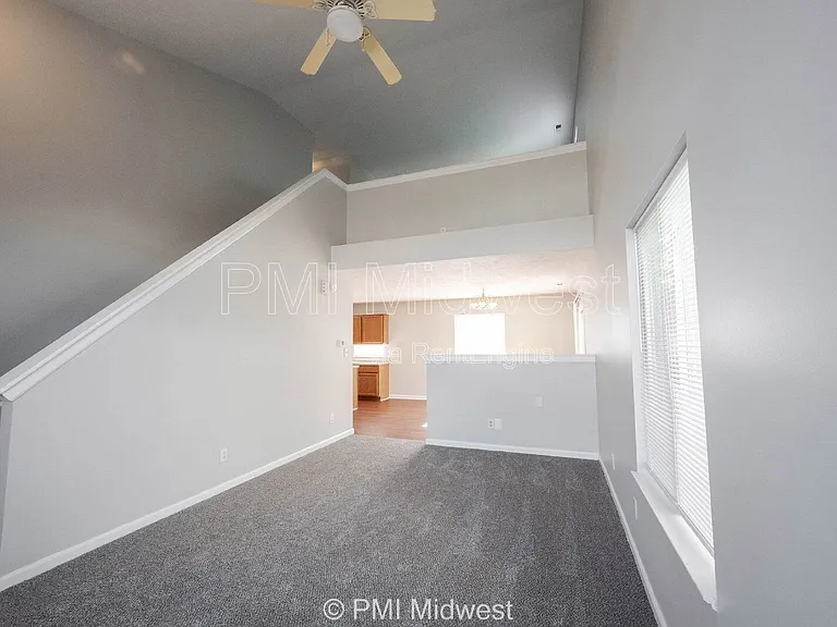 6623 Dunsdin Dr — Photo 4