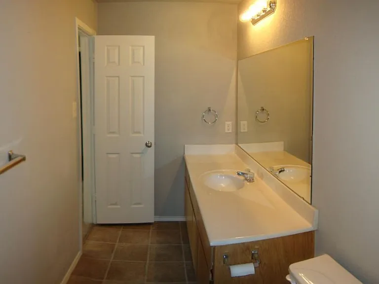 3807 Ida Dr — Photo 11