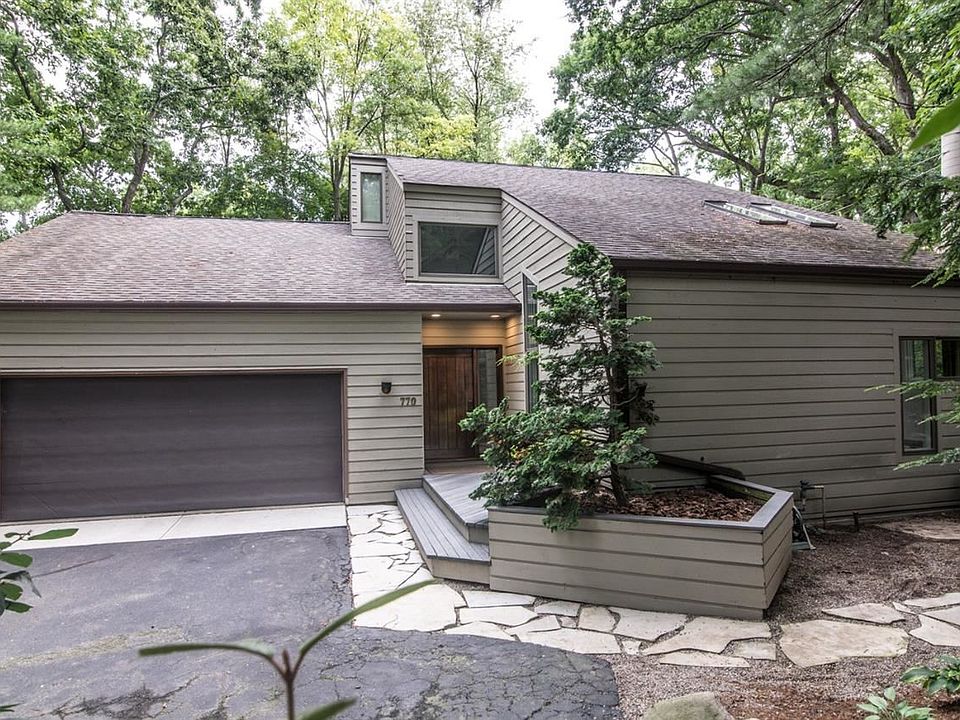 1st image of 770 Watershed Dr