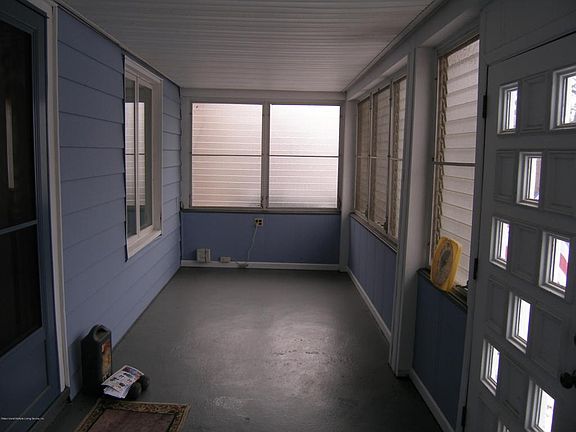 2nd image of 78 Glenwood Ave
