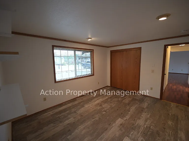 40 Brittany Ln — Photo 25