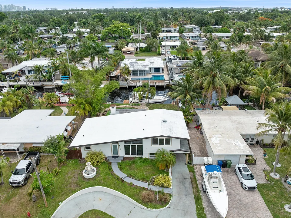 2518 Key Largo Ln