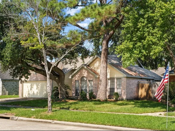17110 Kirkchapel St, Spring, TX 77379