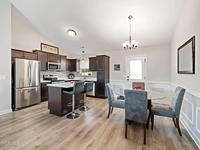 206 Bodmin Ct — Photo 12