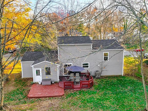 3rd image of 8048 Buckland Dr