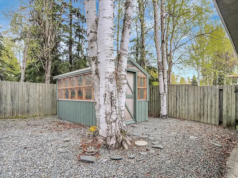 13136 Cape Cir — Photo 11