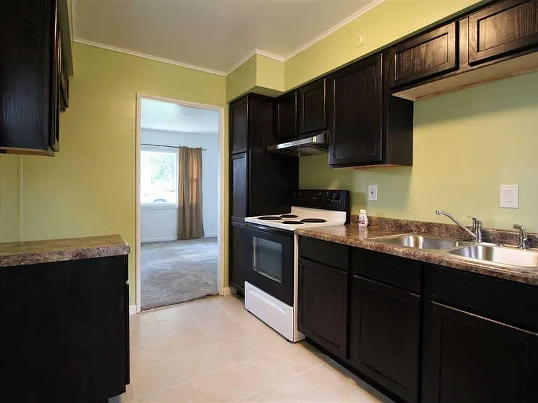 3004 Longlois Dr — Photo 7