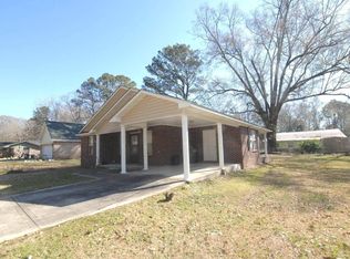 1314 Martin Luther King Dr, Columbia, MS 39429