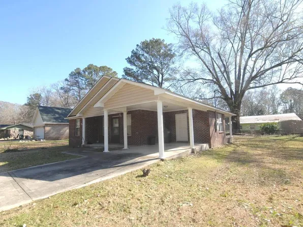 1314 Martin Luther King Dr, Columbia, MS 39429