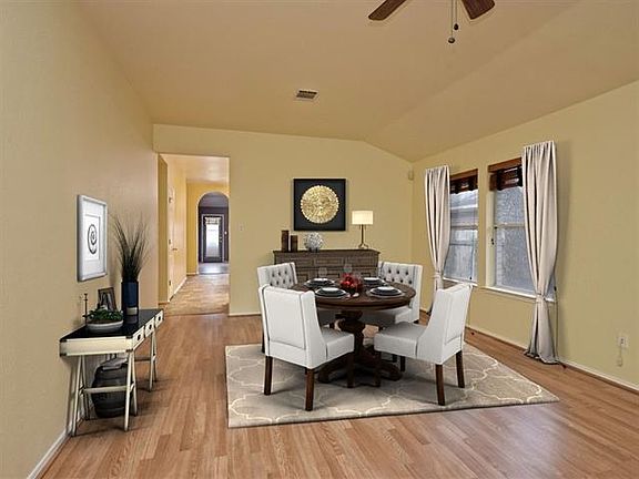 4th image of 9409 Bradner Dr