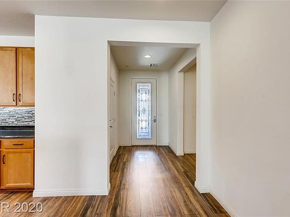 2nd image of 920 Spiracle Ave