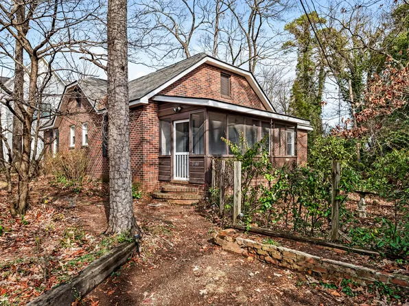 2700 Clemson Ave, Charlotte, NC 28205