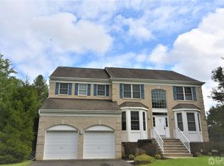 58 Oakland Rd, Old Bridge, NJ 08857