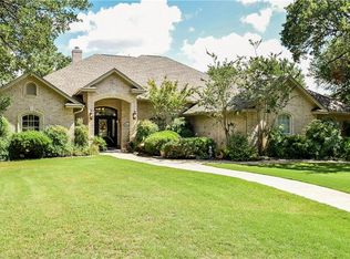 6302 Westover Dr, Granbury, TX 76049