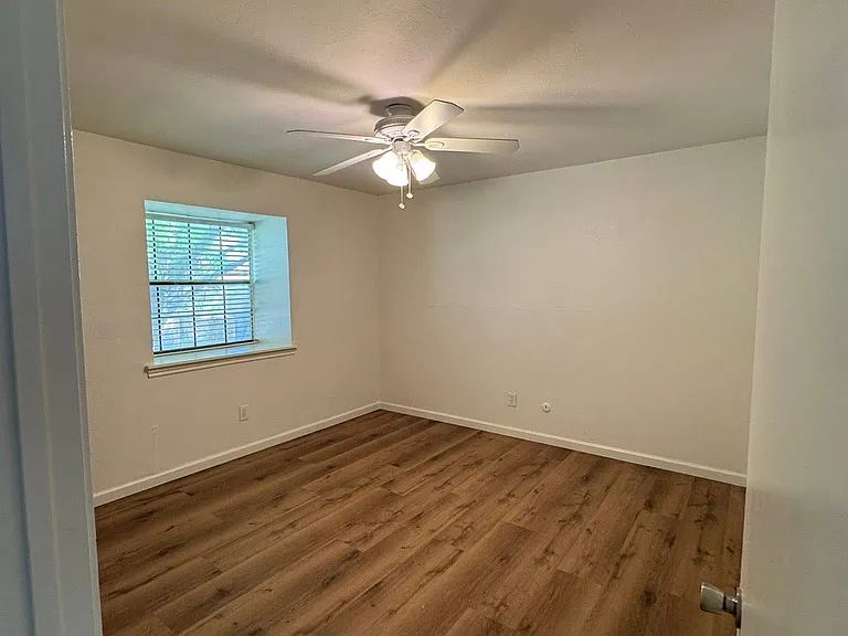 6552 Chicory Ct — Photo 5