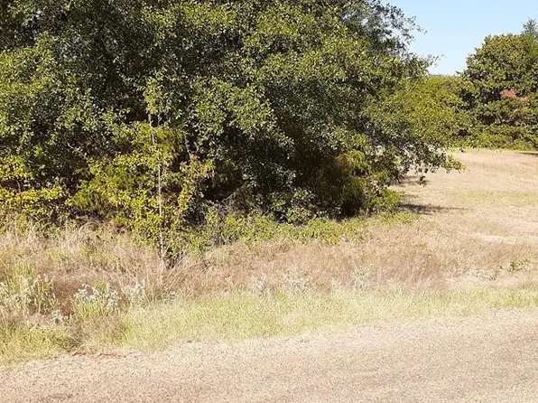 337 Flagship Ln, Mabank, TX 75156