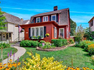 226 Giddings Ave, Sheboygan Falls, WI 53085