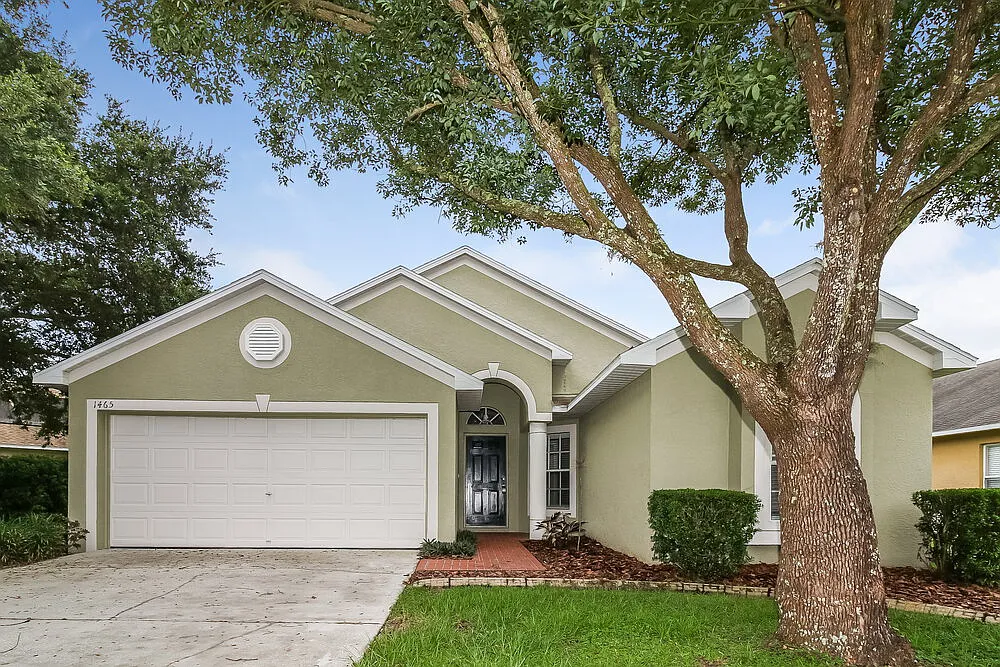 3 bed, 2.0 bath, 1762 sqft, $2,495 — Photo 1