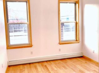 3142 82nd St, East Elmhurst, NY 11370