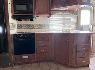 631 W Hill St #16, Superior, AZ 85173