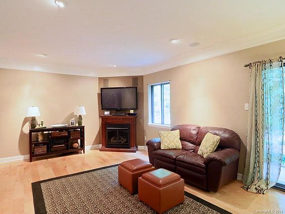 2nd image of 3745 Winding Creek Ln #3745