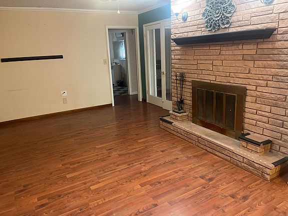 2nd image of 3502 36th St