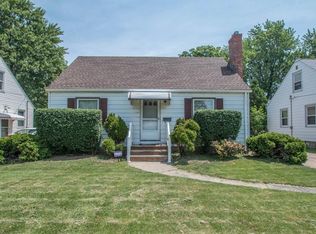 1671 Lander Rd, Mayfield Heights, OH 44124