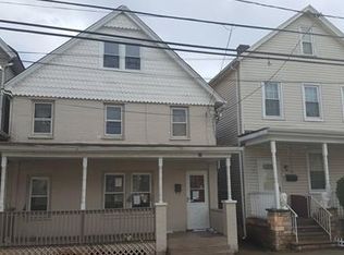 52 Lee Ave, New Brunswick, NJ 08901