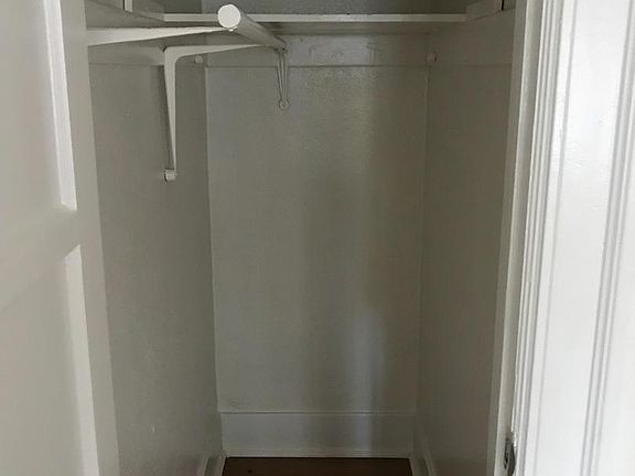 3rd image of 1400 N Hobart Blvd #1406