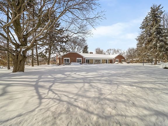 2nd image of 603 Palladium Dr E