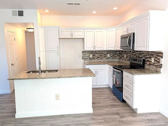 4th image of 1614 Granby Way Bldg 22 #103