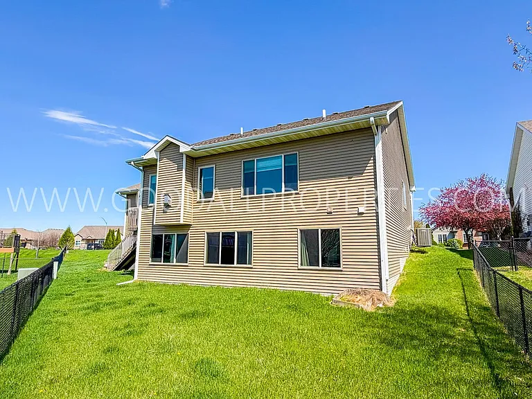 1106 NW Rockcrest Rd — Photo 17