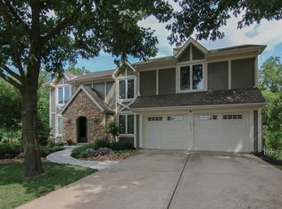 17226 W 70th St, Shawnee, KS 66217