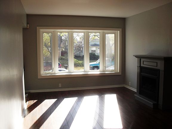 3rd image of 621 E Fairview Ave