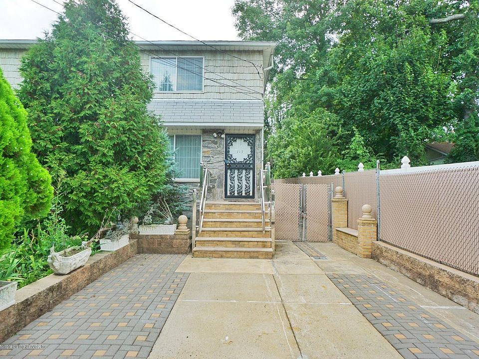 1st image of 717 Durant Ave