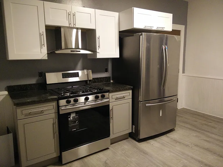 3025 Brereton St #4 — Photo 13