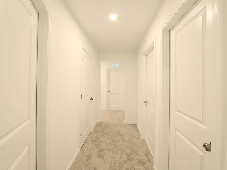 1180 Lakeshore Breeze Pl — Photo 9