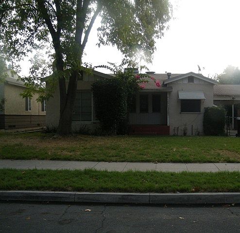 1st image of 2883 Genevieve St